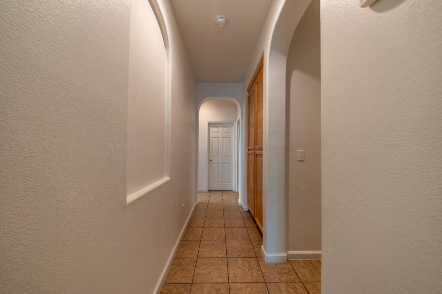 1000 Georgia Ave, Madera, CA 93637