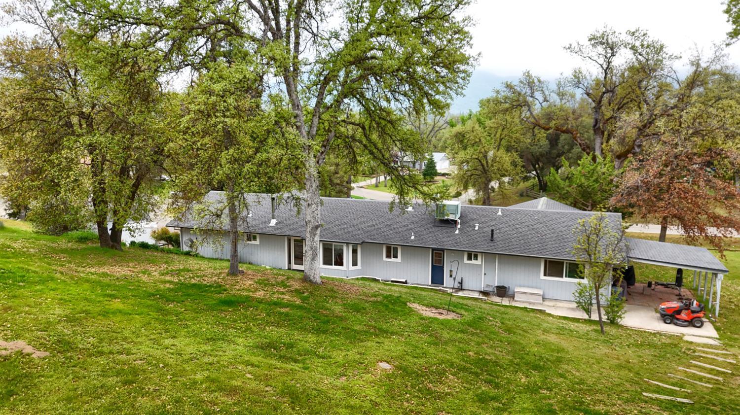41820 Dillon Cir, Ahwahnee, CA 93601