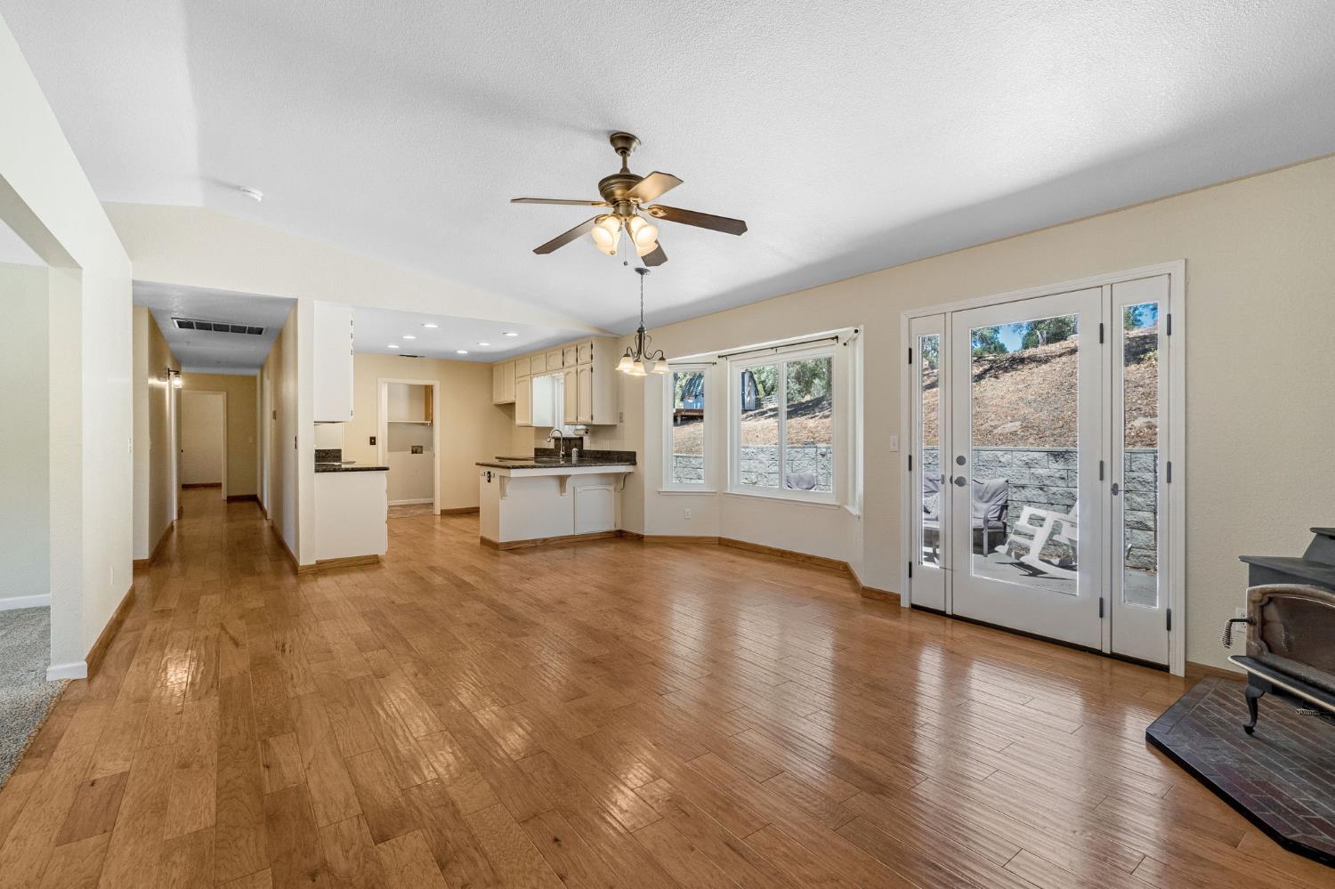 41820 Dillon Cir, Ahwahnee, CA 93601