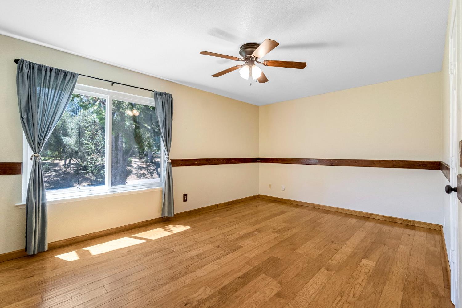 41820 Dillon Cir, Ahwahnee, CA 93601