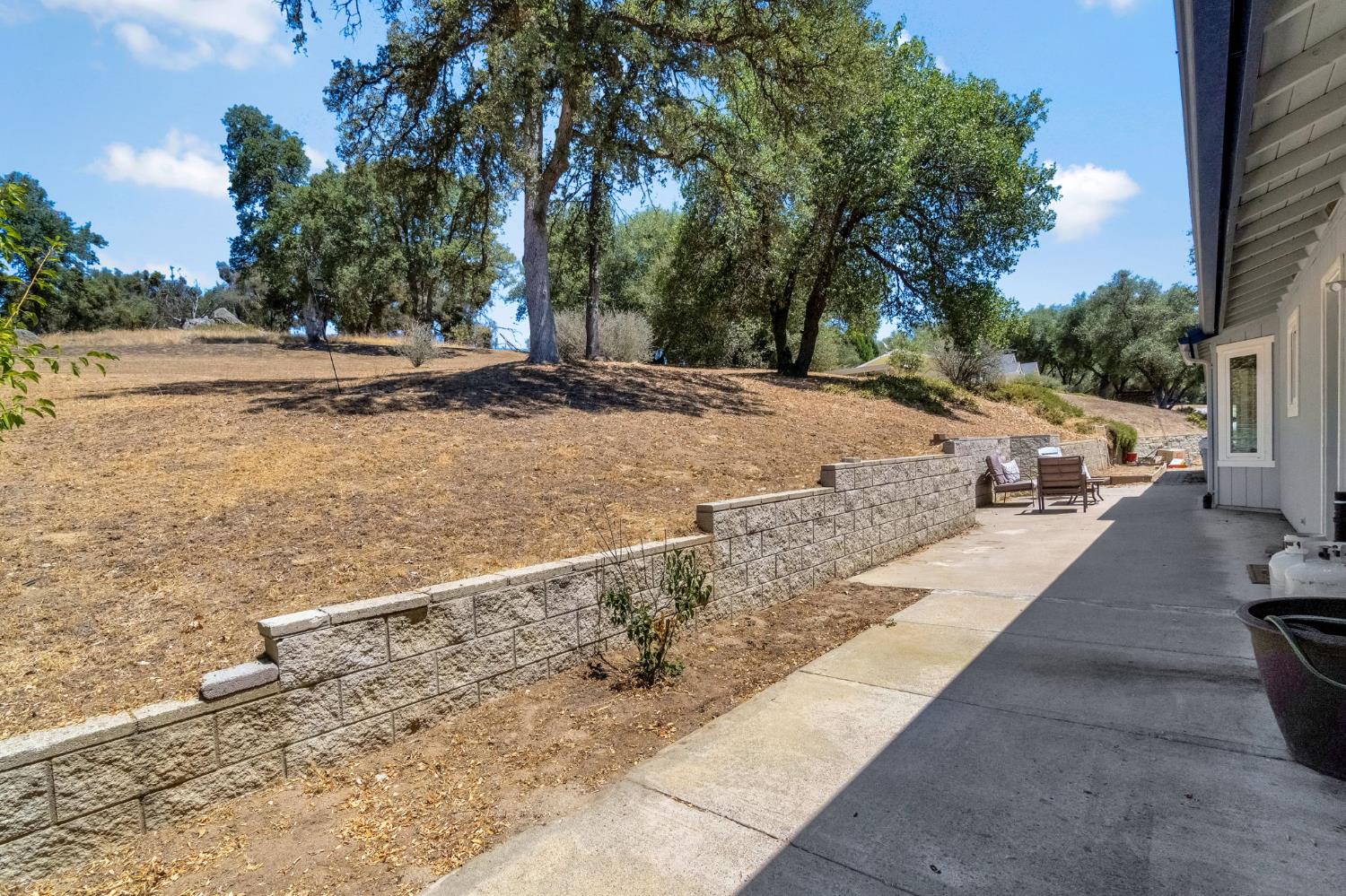 41820 Dillon Cir, Ahwahnee, CA 93601