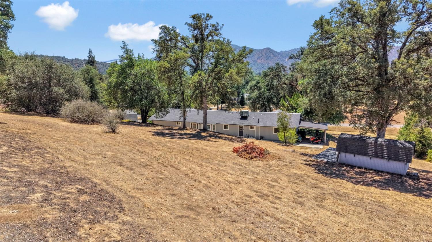 41820 Dillon Cir, Ahwahnee, CA 93601