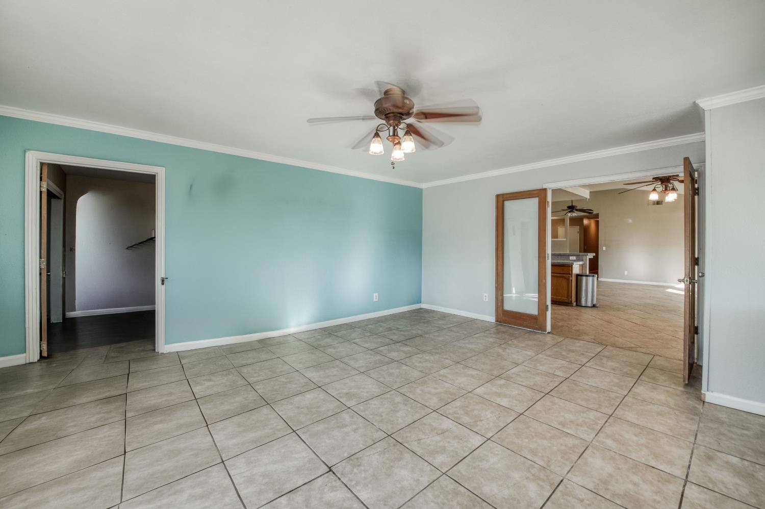 24620 Auberry Rd, Clovis, CA 93619