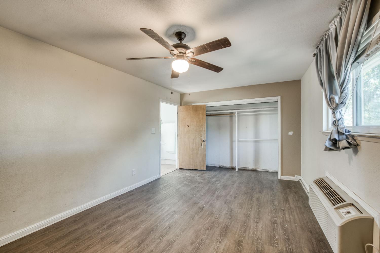 24620 Auberry Rd, Clovis, CA 93619