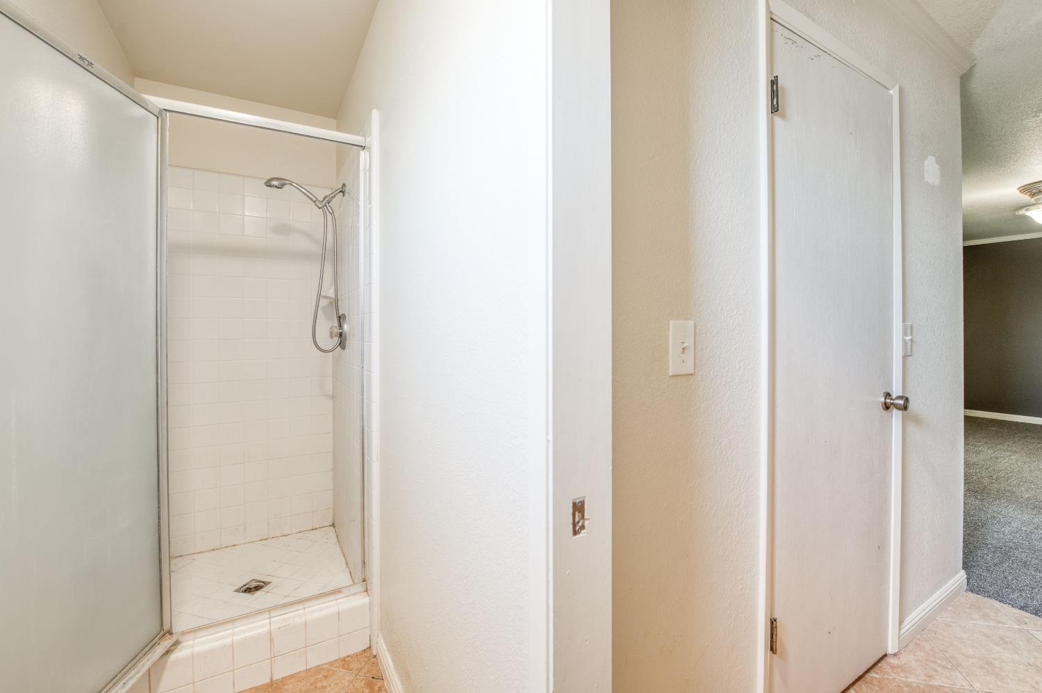 24620 Auberry Rd, Clovis, CA 93619
