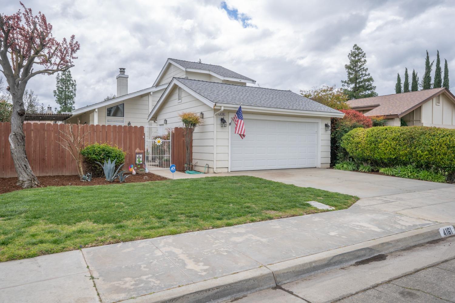 4161 W Fremont Ave, Fresno, CA 93722