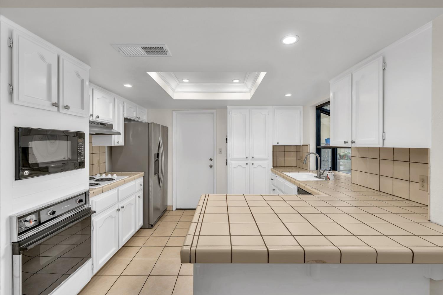 4161 W Fremont Ave, Fresno, CA 93722