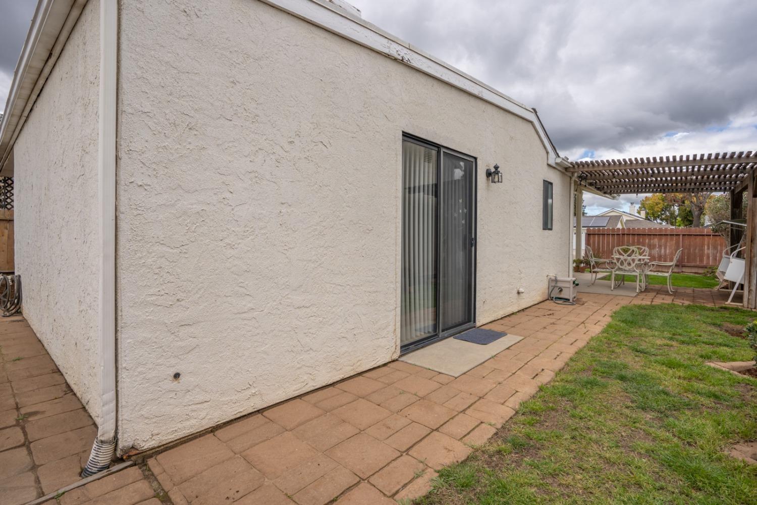 4161 W Fremont Ave, Fresno, CA 93722