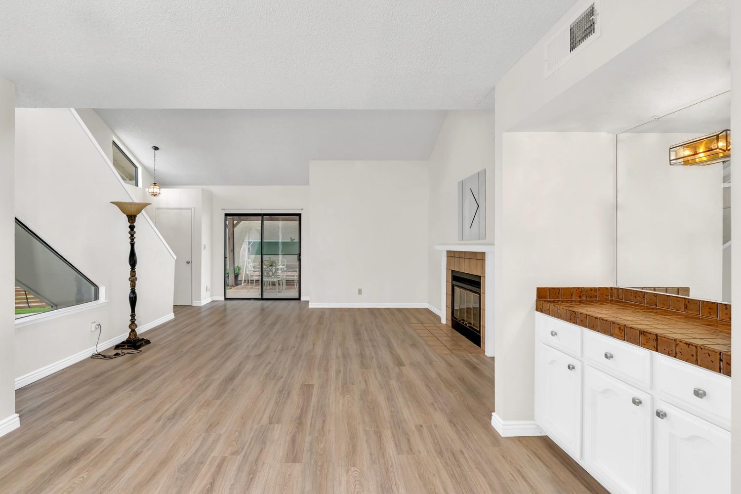 4161 W Fremont Ave, Fresno, CA 93722