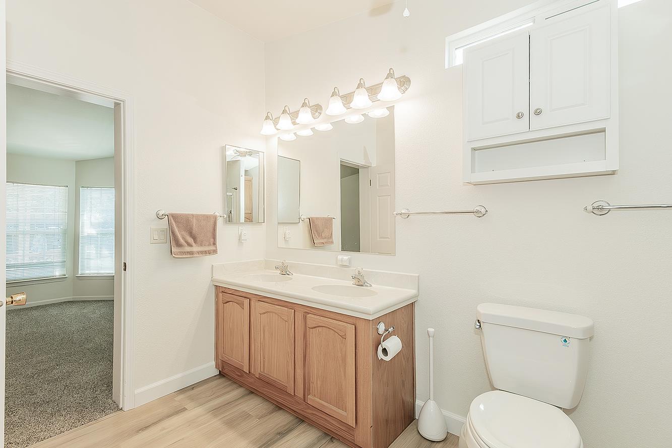 2575 S Willow Ave #SP 21, Fresno, CA 93725