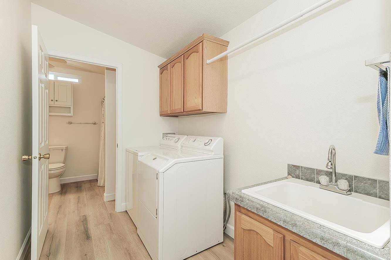 2575 S Willow Ave #SP 21, Fresno, CA 93725