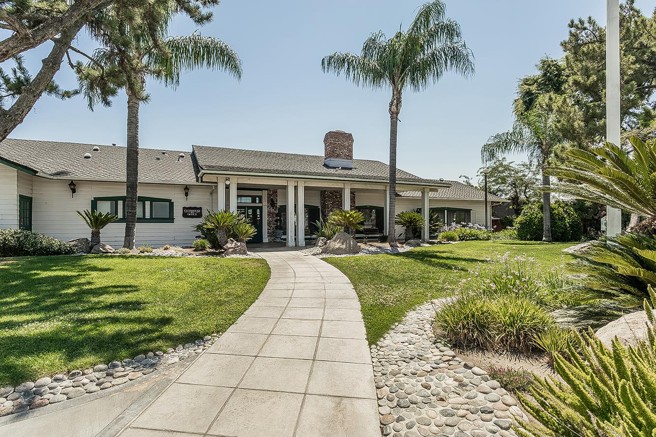 2575 S Willow Ave #SP 21, Fresno, CA 93725