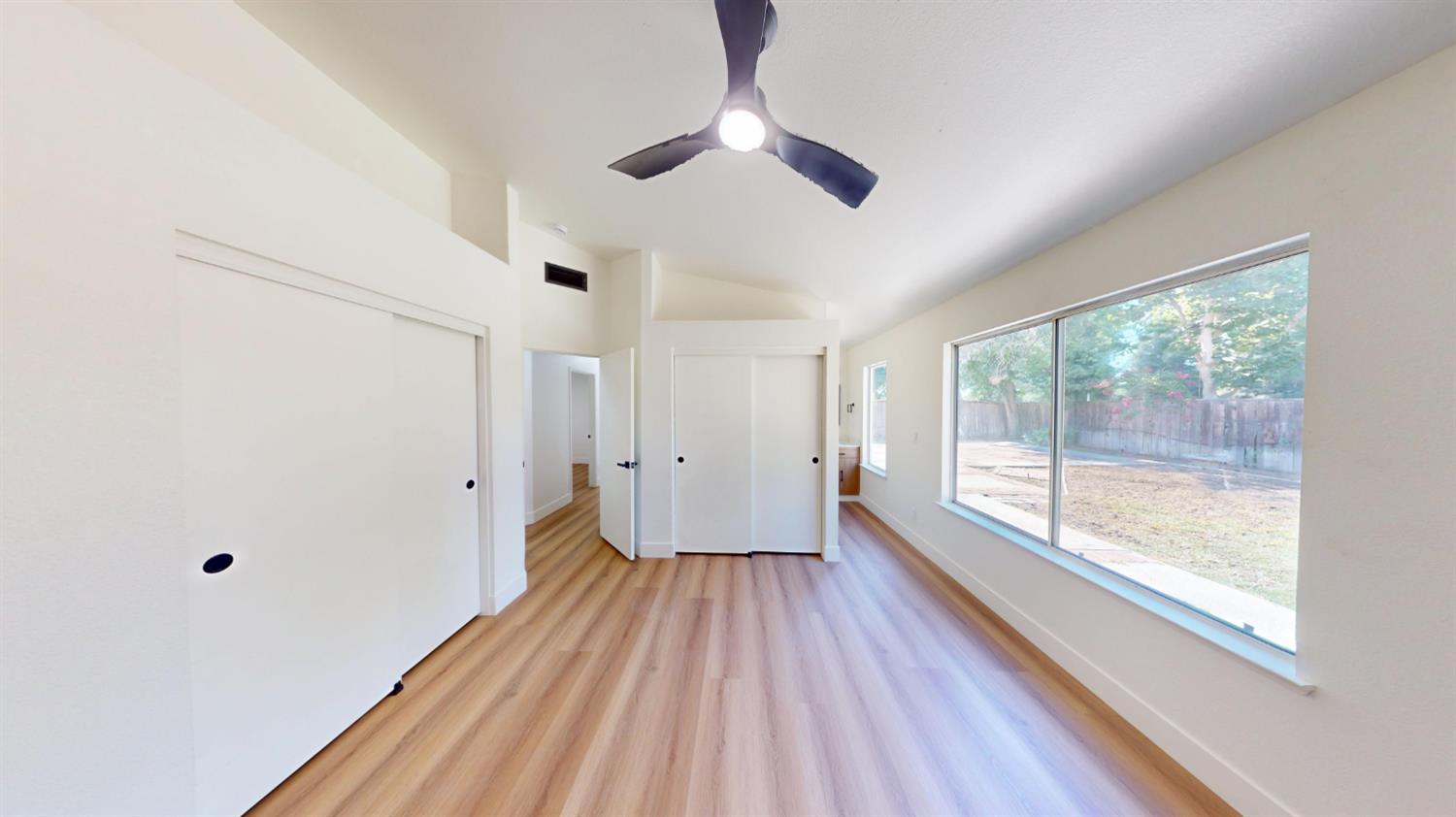 2370 E Jordan Ave, Fresno, CA 93720