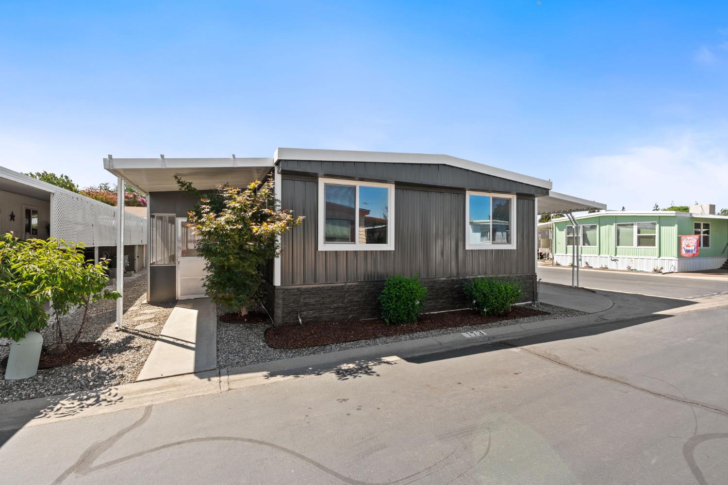 1001 Sylmar Ave #173, Clovis, CA 93612