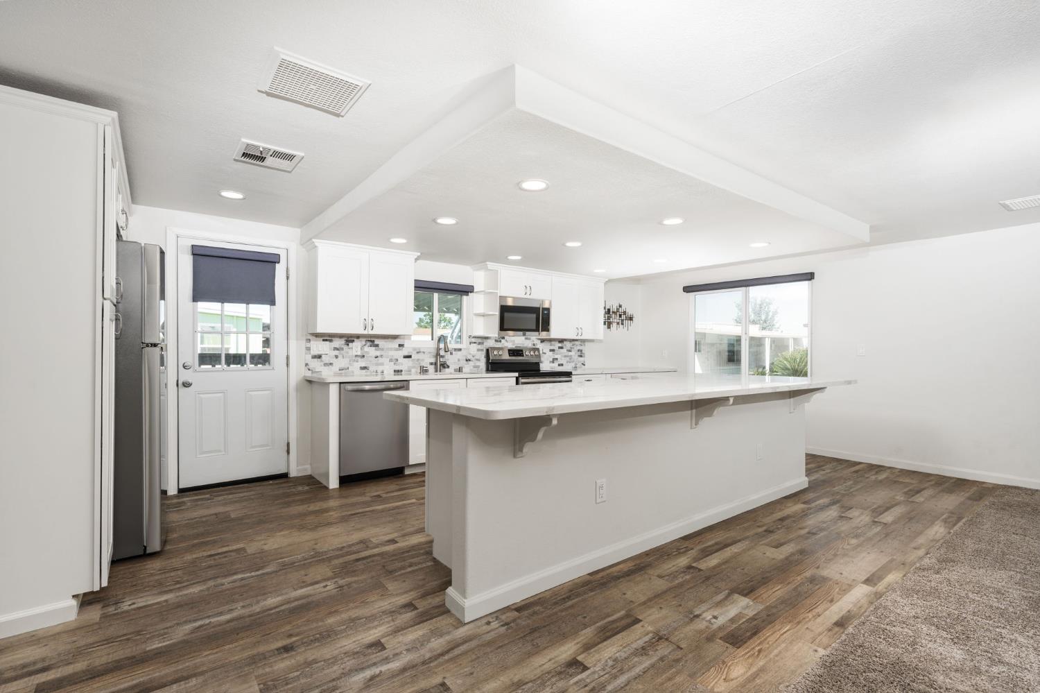 1001 Sylmar Ave #173, Clovis, CA 93612