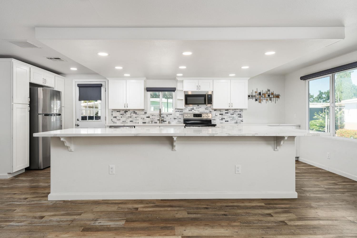1001 Sylmar Ave #173, Clovis, CA 93612