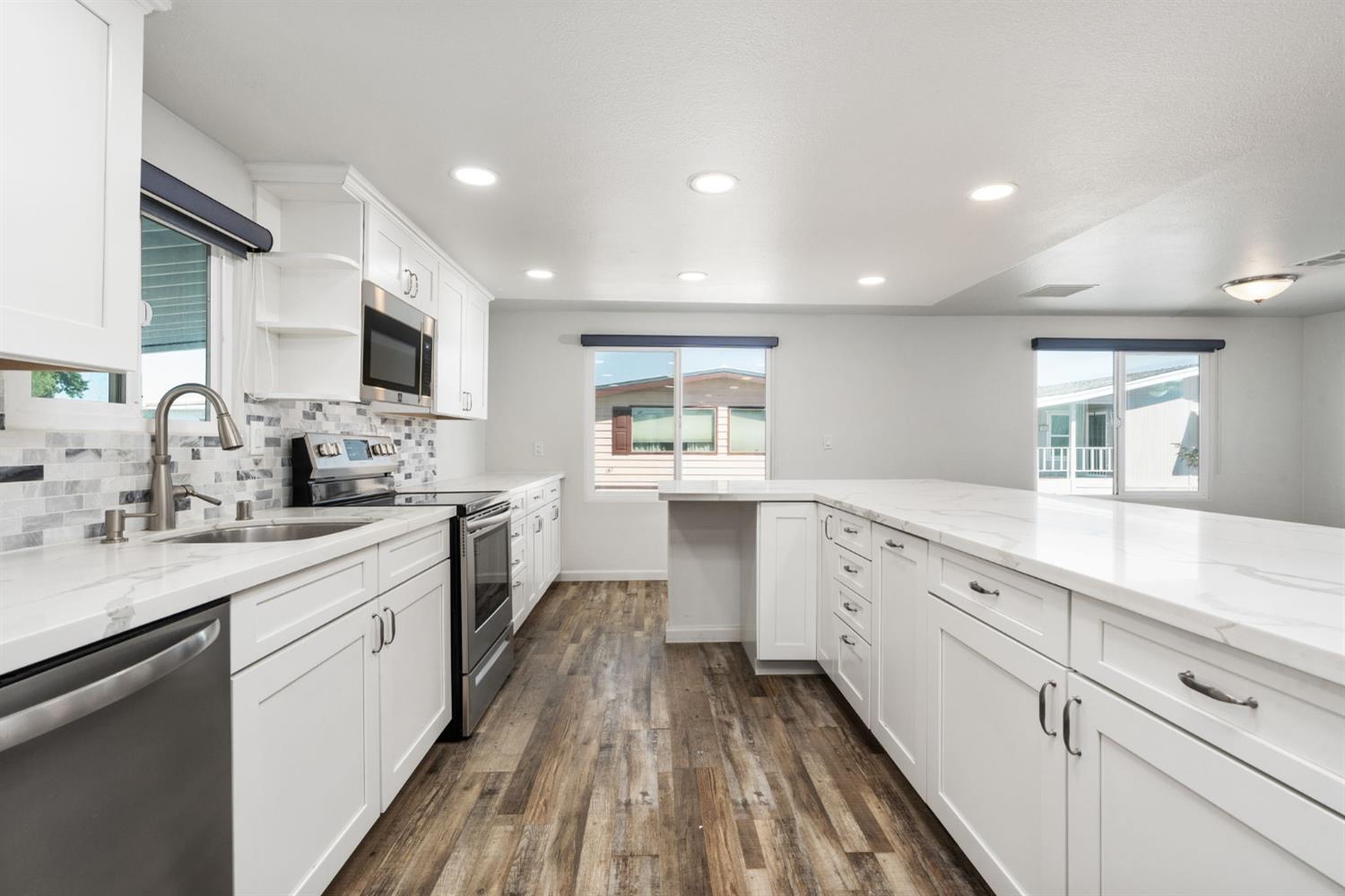 1001 Sylmar Ave #173, Clovis, CA 93612