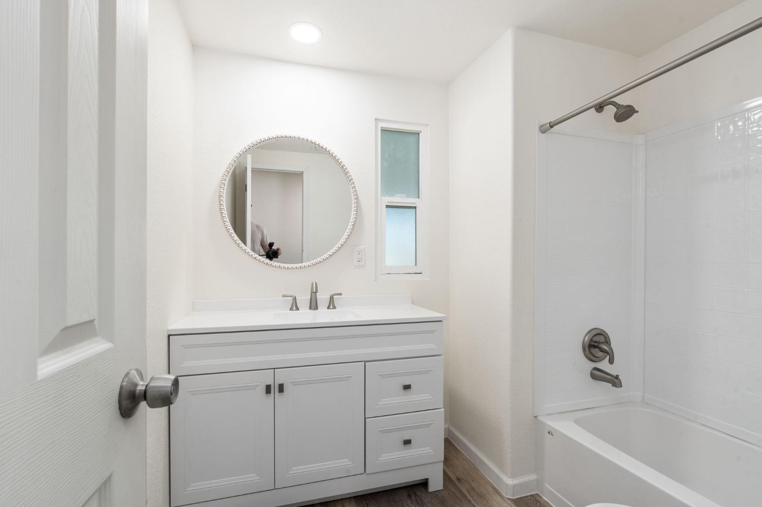 1001 Sylmar Ave #173, Clovis, CA 93612