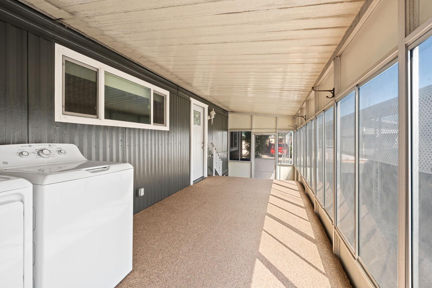 1001 Sylmar Ave #173, Clovis, CA 93612