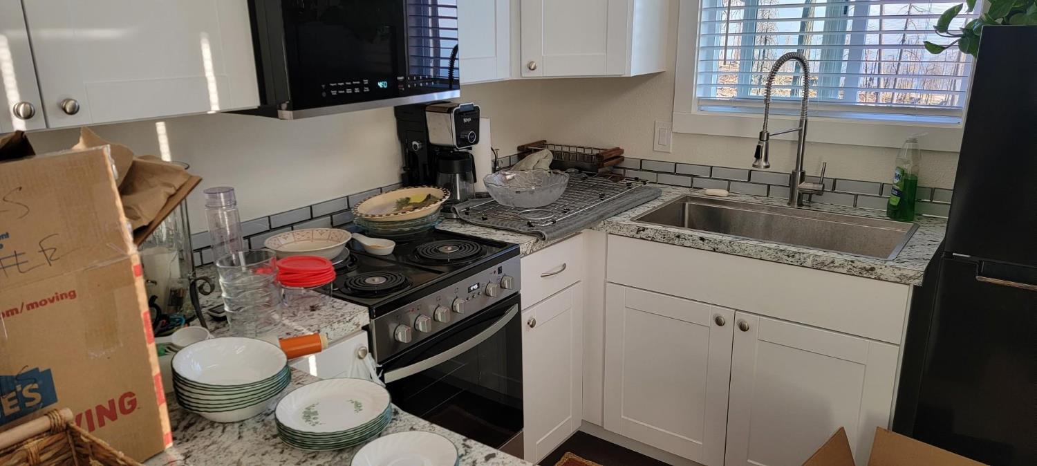37266 Glenwood, Shaver Lake, CA 93664