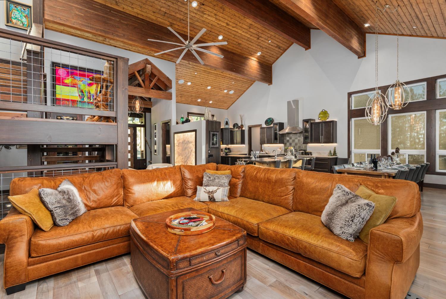 42499 Bretz Point Ln, Shaver Lake, CA 93664