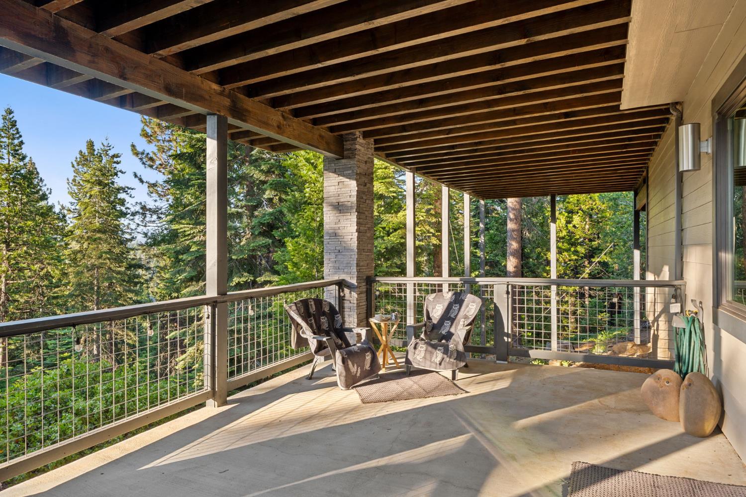 42499 Bretz Point Ln, Shaver Lake, CA 93664