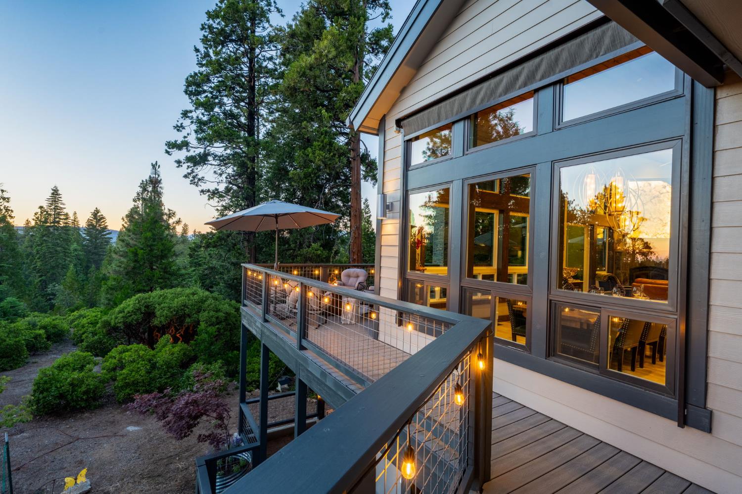 42499 Bretz Point Ln, Shaver Lake, CA 93664