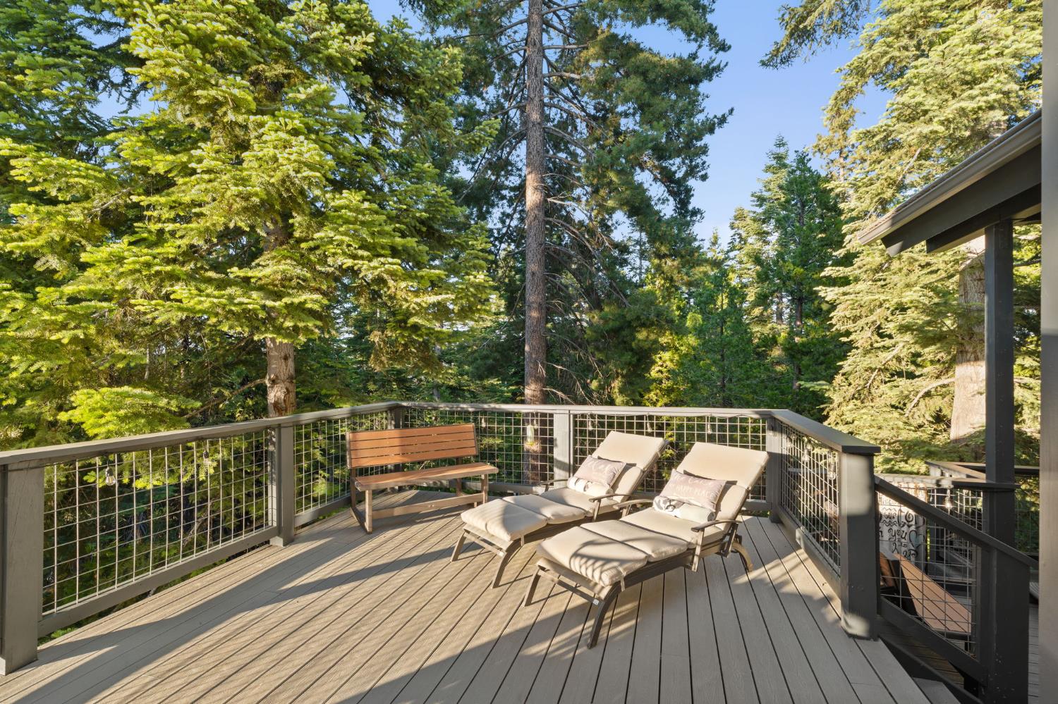 42499 Bretz Point Ln, Shaver Lake, CA 93664
