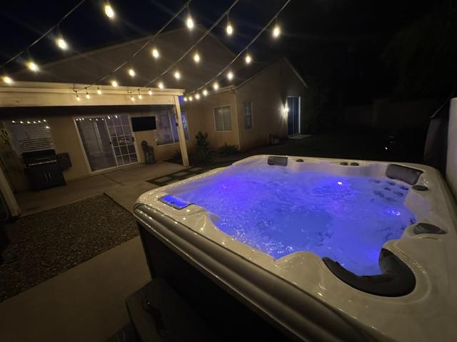 2702 E Caraway Ct, Fresno, CA 93720