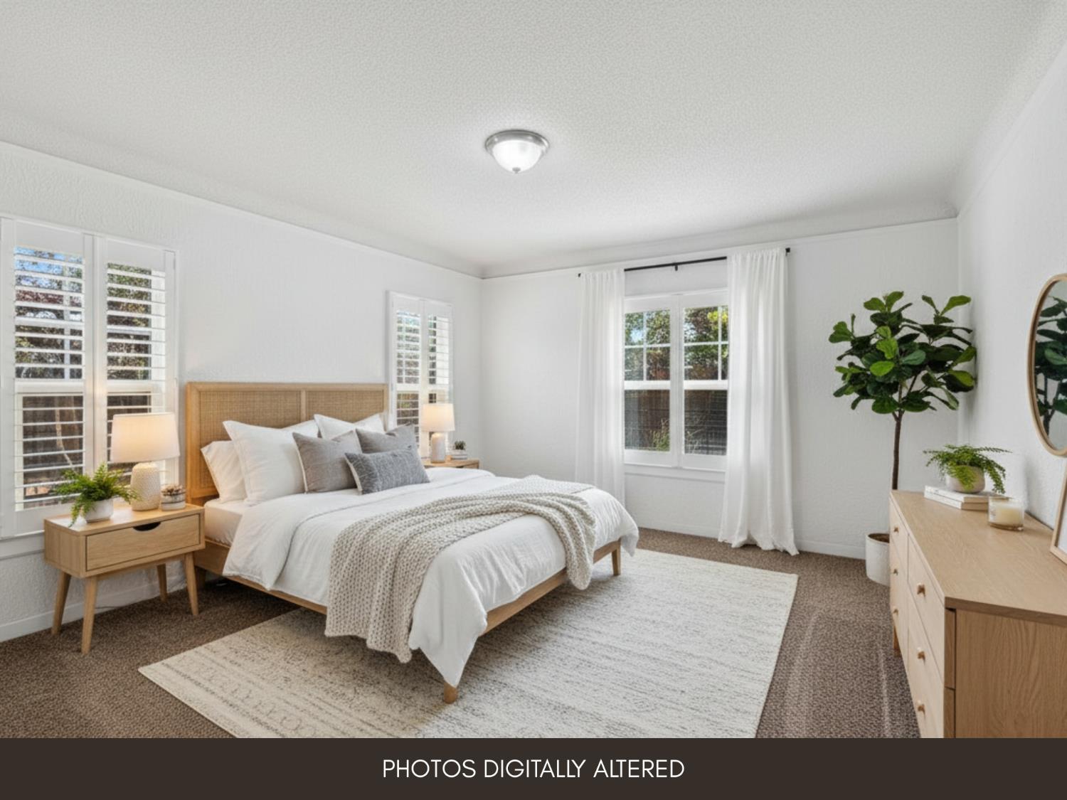 256 N Sierra Vista Ave, Fresno, CA 93702