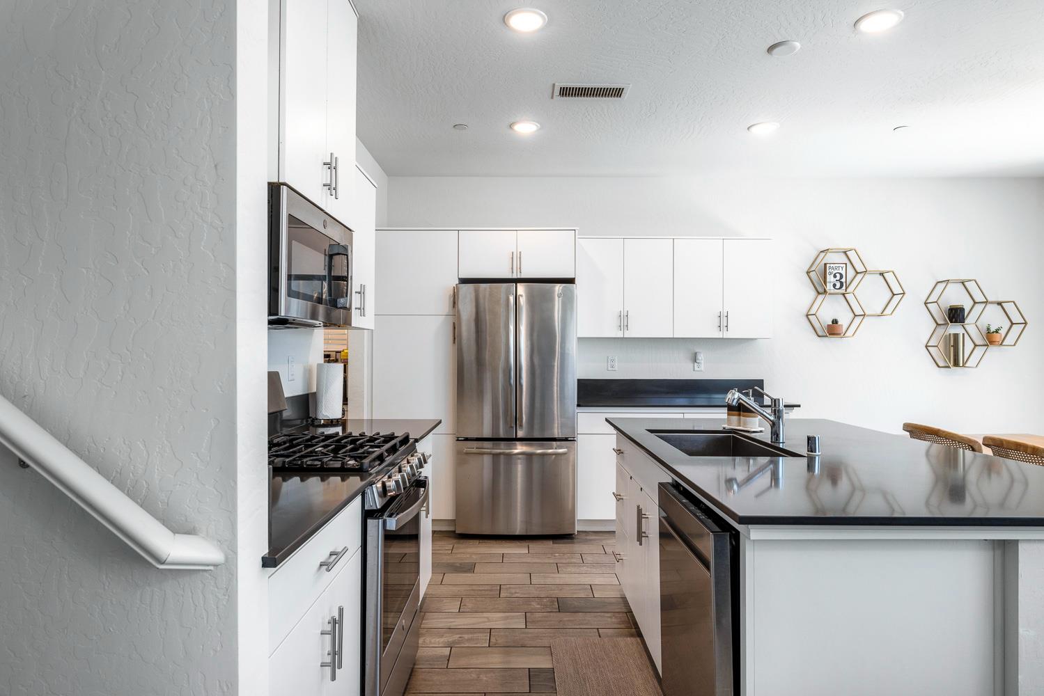 3748 Longford Way, Clovis, CA 93619