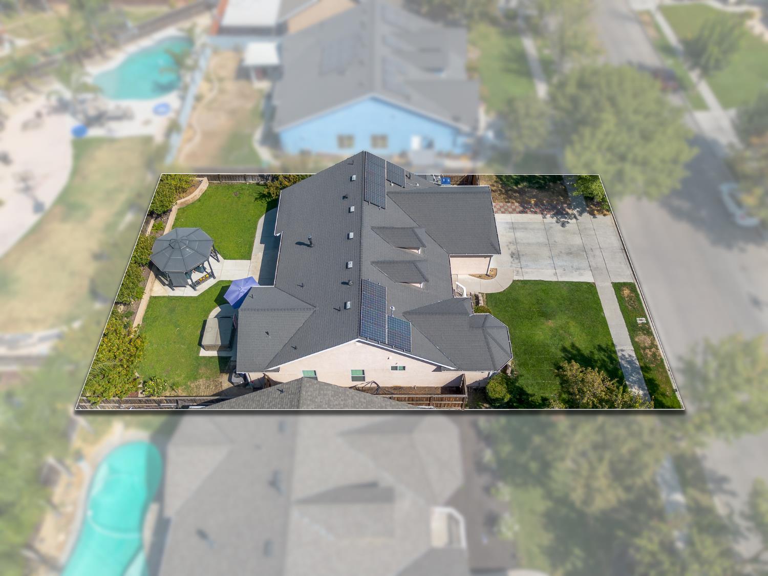 15906 W C St, Kerman, CA 93630