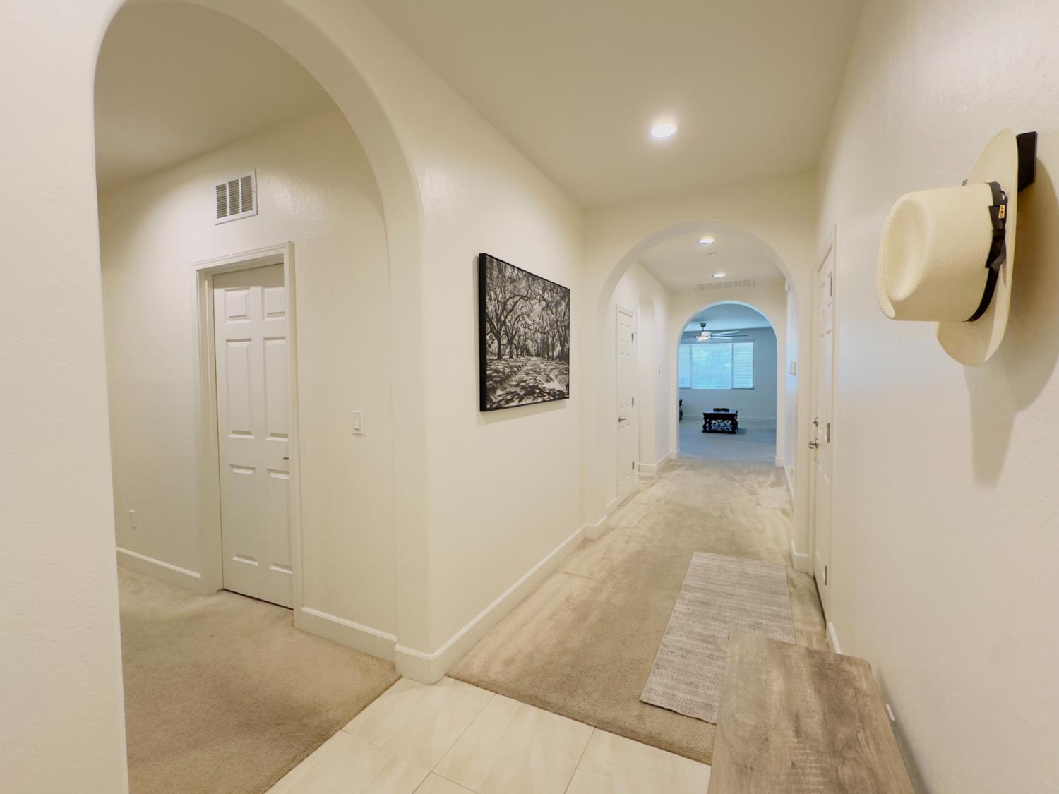 1849 W Porter Ave, Visalia, CA 93291