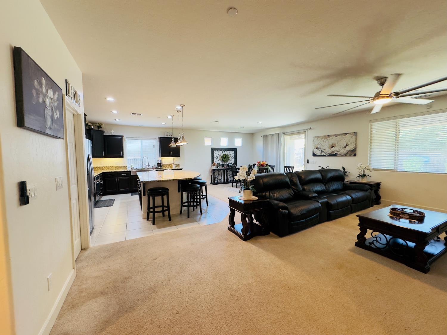 1849 W Porter Ave, Visalia, CA 93291