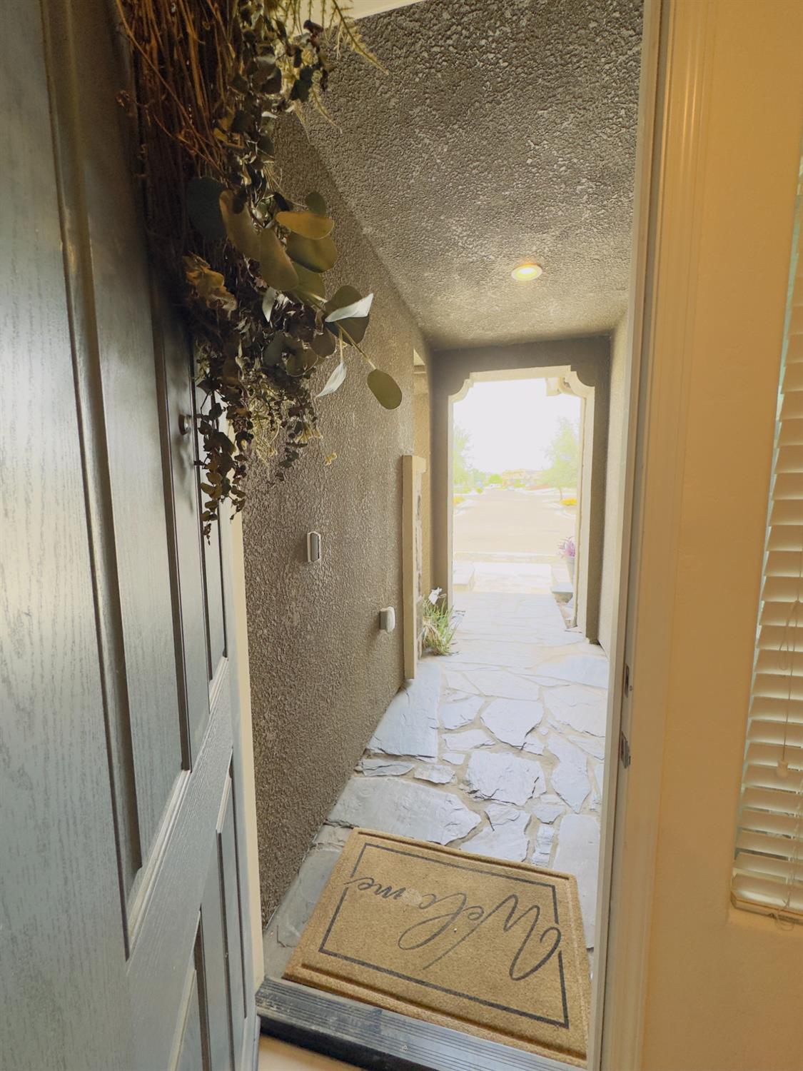 1849 W Porter Ave, Visalia, CA 93291