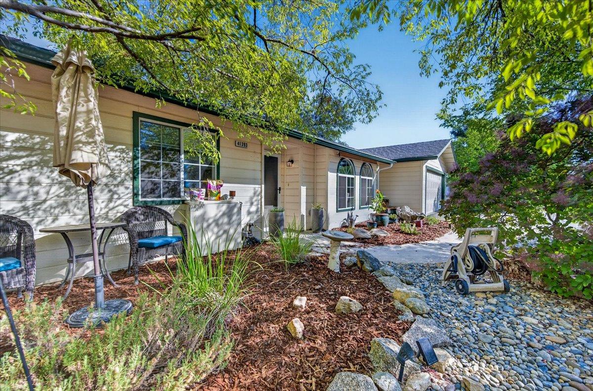 41393 Roaring RIver Way, Coarsegold, CA 93614