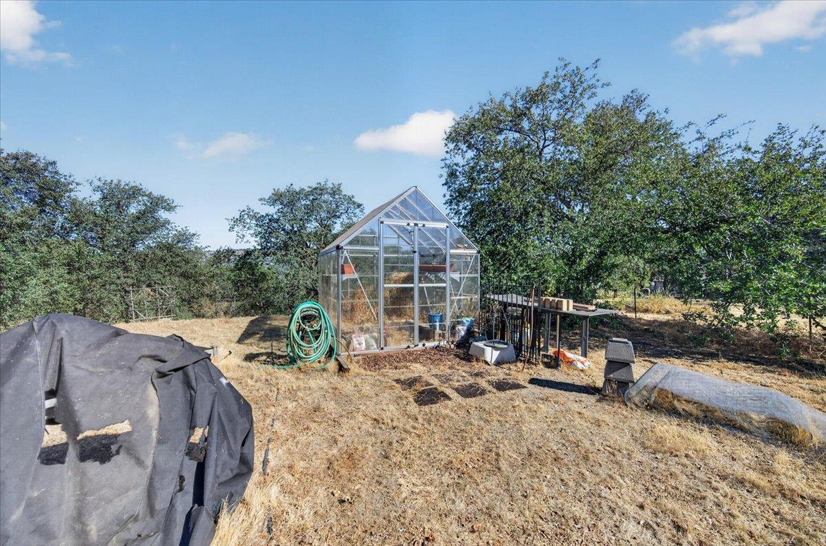 41393 Roaring RIver Way, Coarsegold, CA 93614