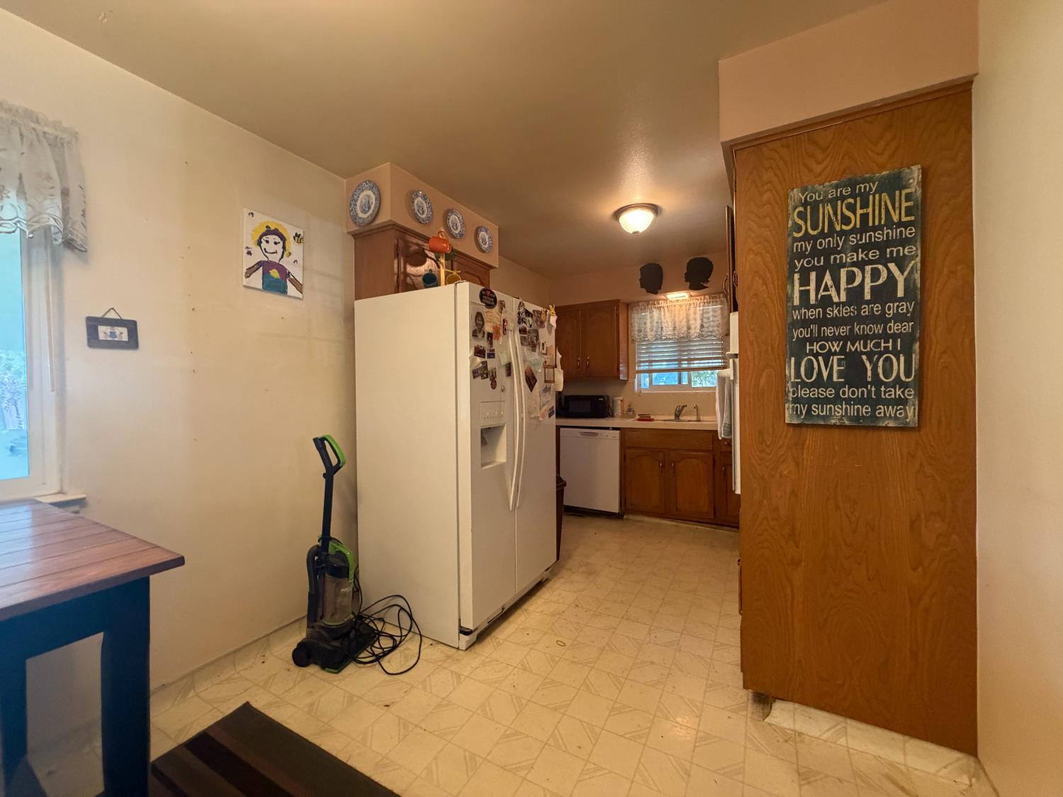 6545 N Raisina Ave, Fresno, CA 93710