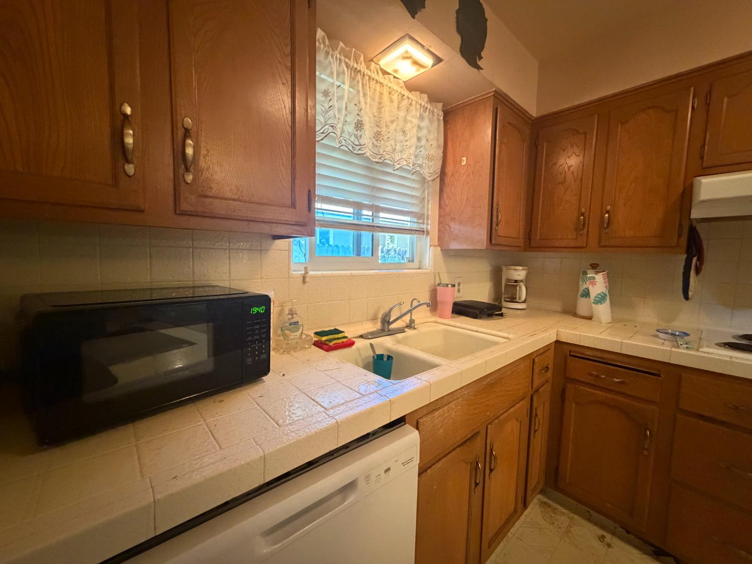 6545 N Raisina Ave, Fresno, CA 93710
