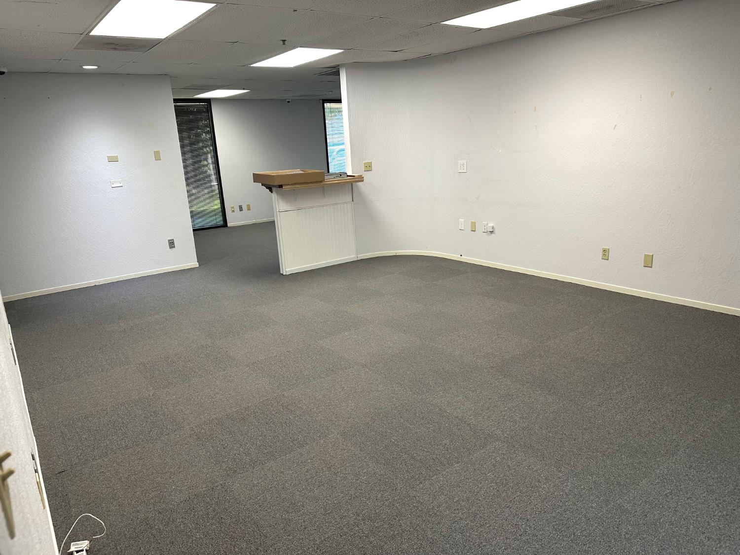 2763 E Shaw Ave, Fresno, CA 93710