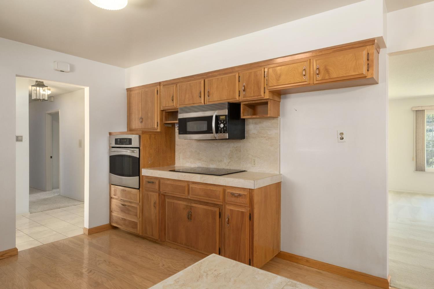 567 W Bullard Ave, Fresno, CA 93704