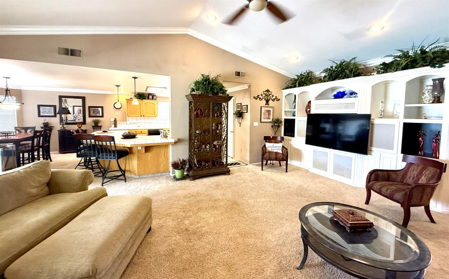 619 Citrus Ave, Fowler, CA 93625