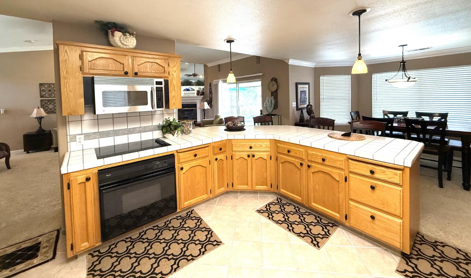 619 Citrus Ave, Fowler, CA 93625