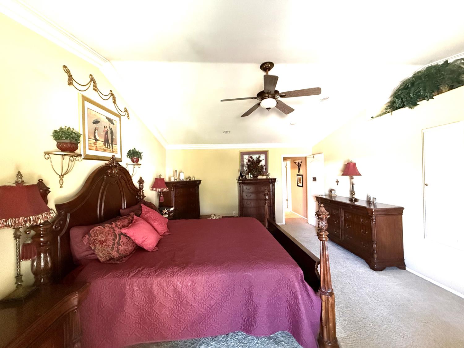 619 Citrus Ave, Fowler, CA 93625