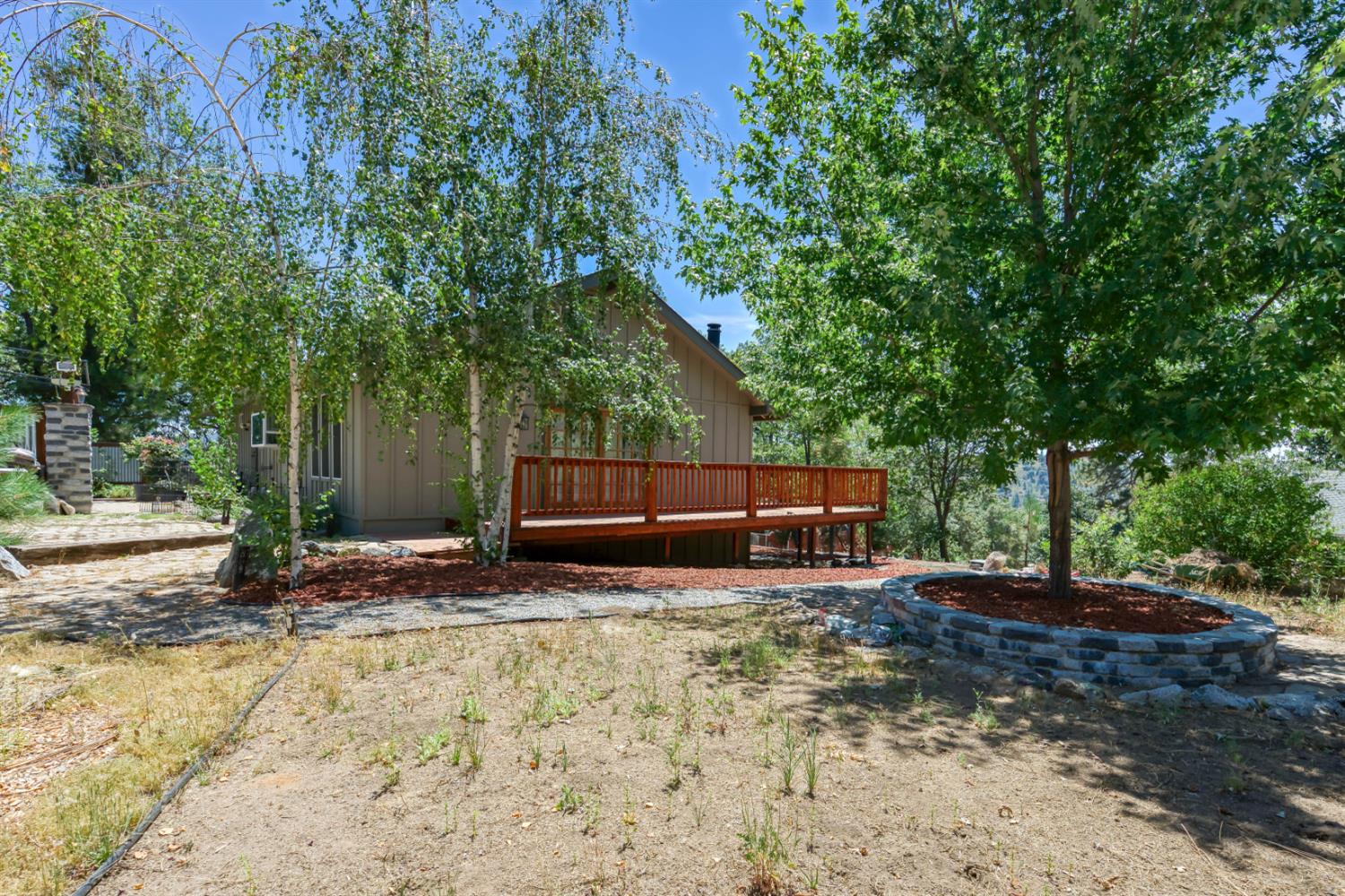 34035 Natoma Rd, Auberry, CA 93602