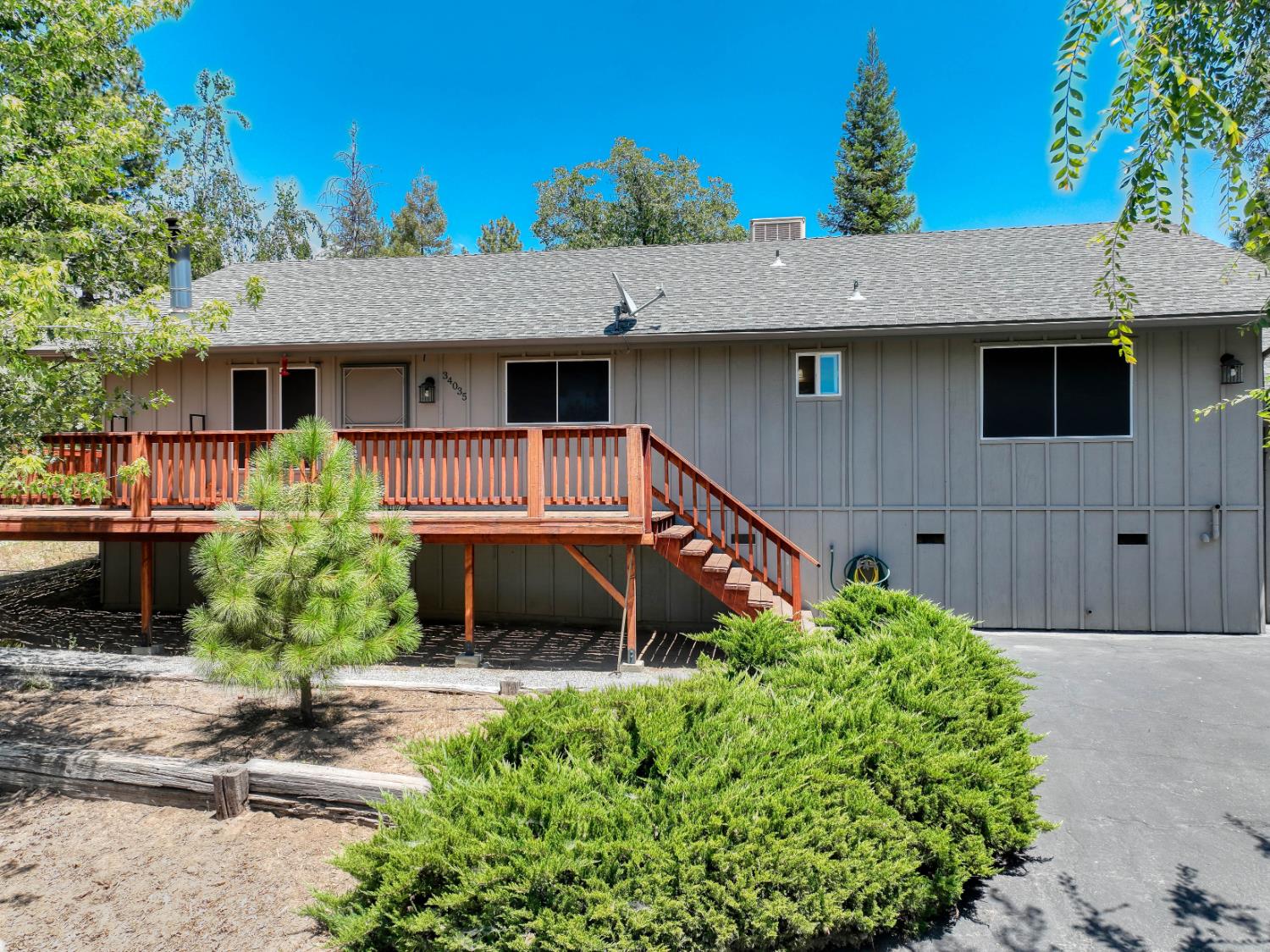 34035 Natoma Rd, Auberry, CA 93602