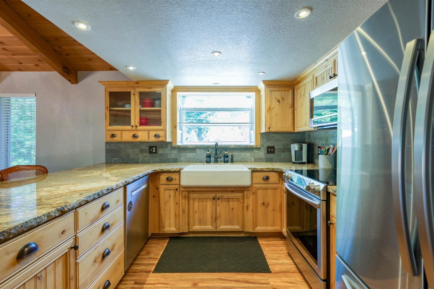 34035 Natoma Rd, Auberry, CA 93602