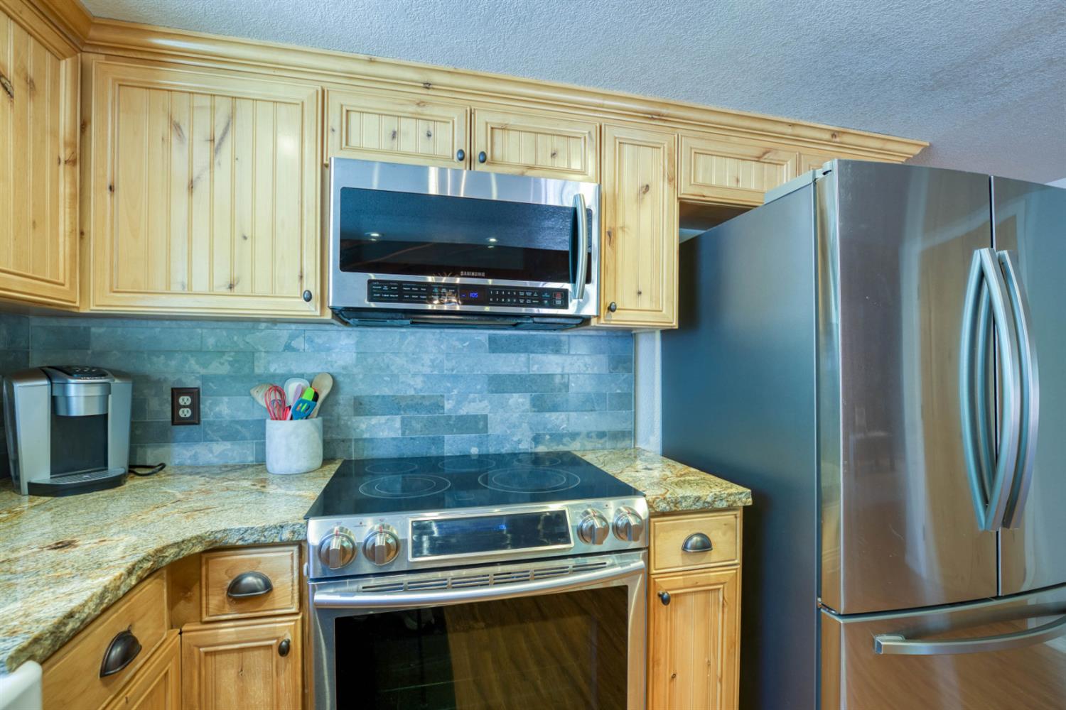 34035 Natoma Rd, Auberry, CA 93602