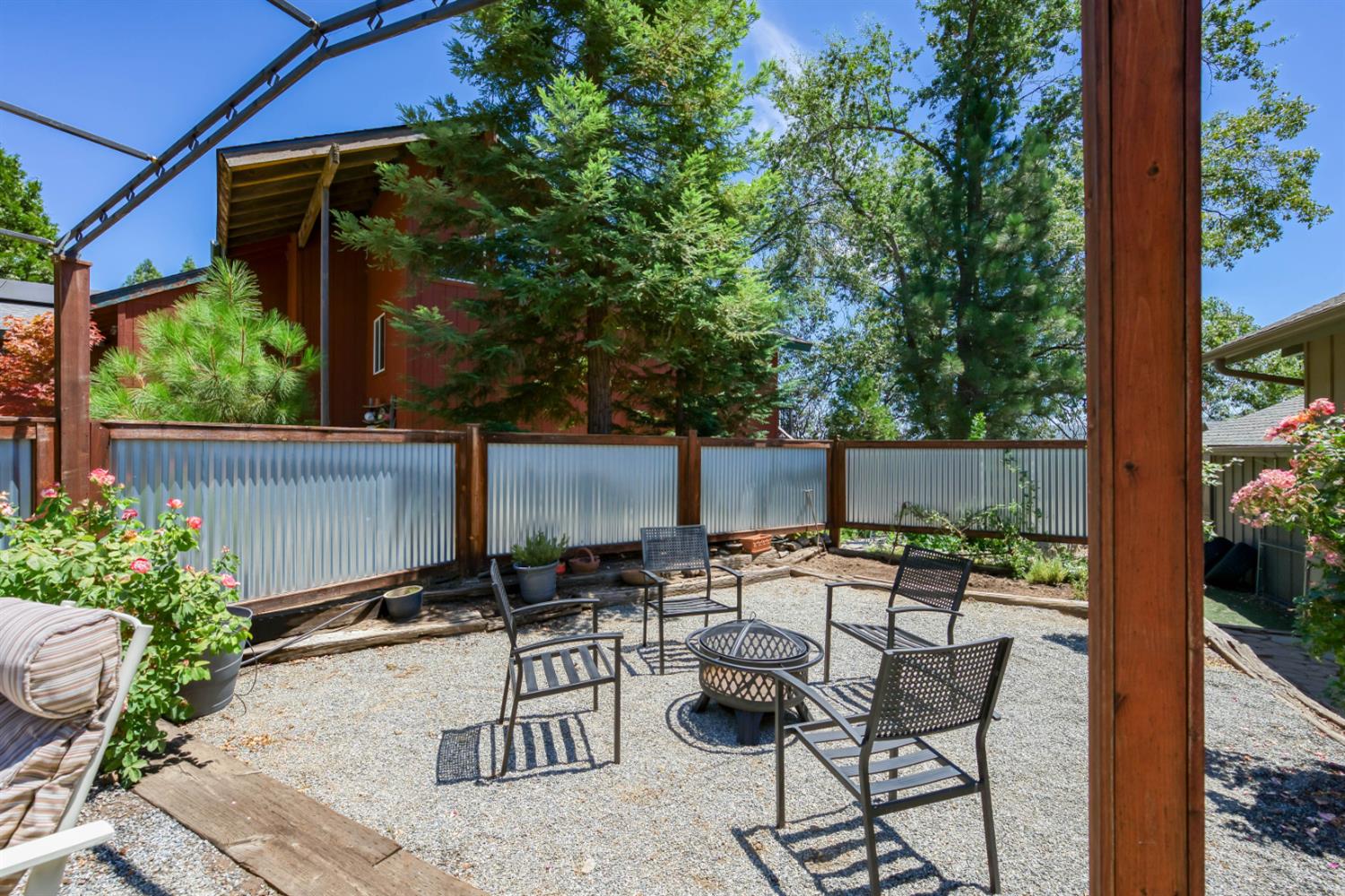 34035 Natoma Rd, Auberry, CA 93602