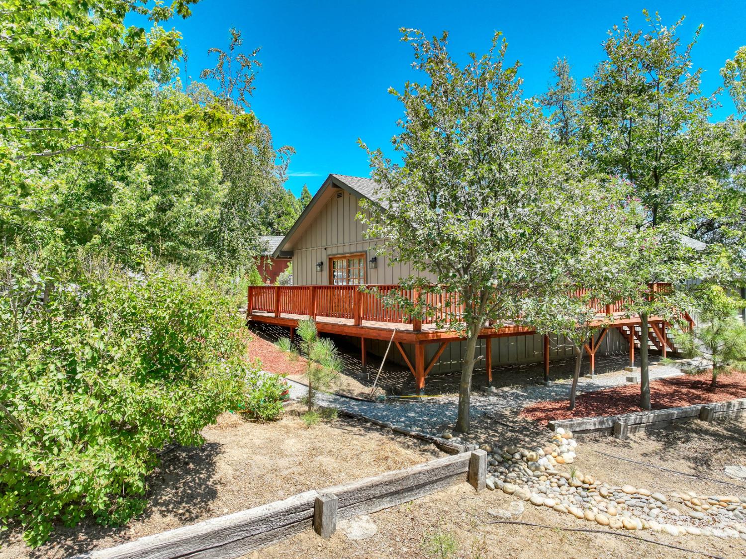 34035 Natoma Rd, Auberry, CA 93602